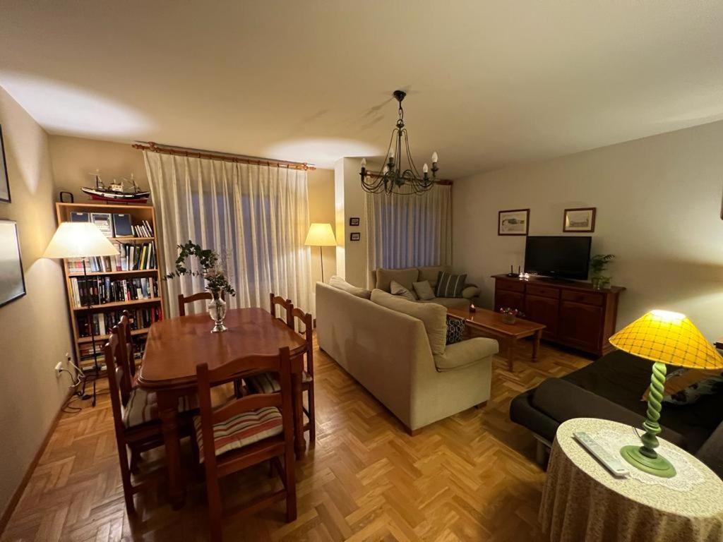 Apartamento Posada De Llanes Luaran gambar
